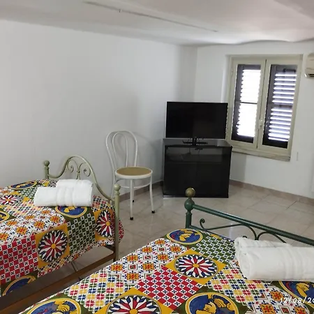 La Casa Di Nana In Centro * Palermo